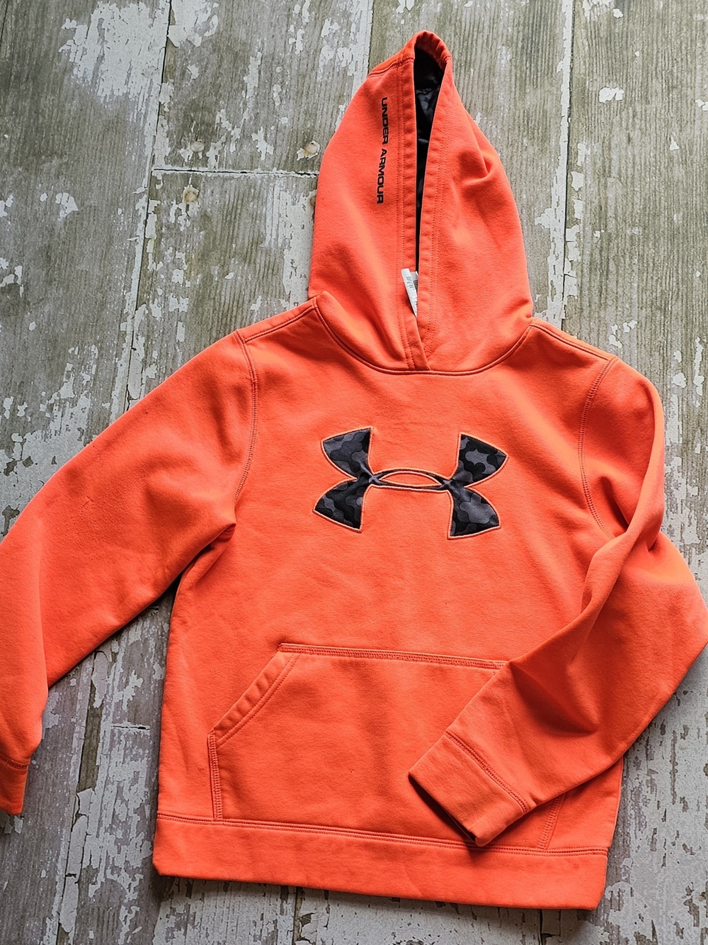 Under Armour Orange Youth S/M Pullover Hoodie with Camo Logo